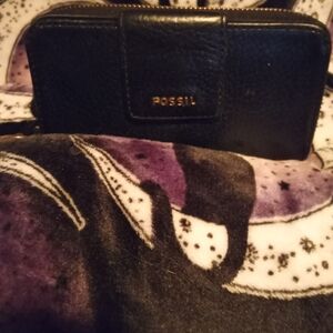 Fossil Madison Zip Black Leather Wrislet/ Wallet.